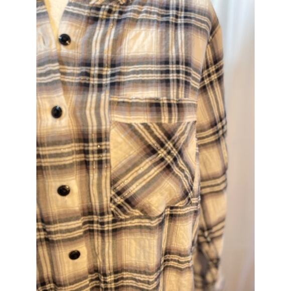 Democracy Size Large Button-up Shirt Black & Cream Collarless - Picture 2 of 6